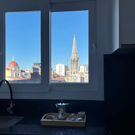 アパート Atico Con Vistas En El Centro オビエド