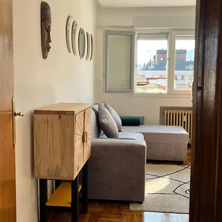 Atico Con Vistas En El Centro * オビエド