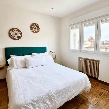 Apartment Atico Con Vistas En El Centro De Oviédo