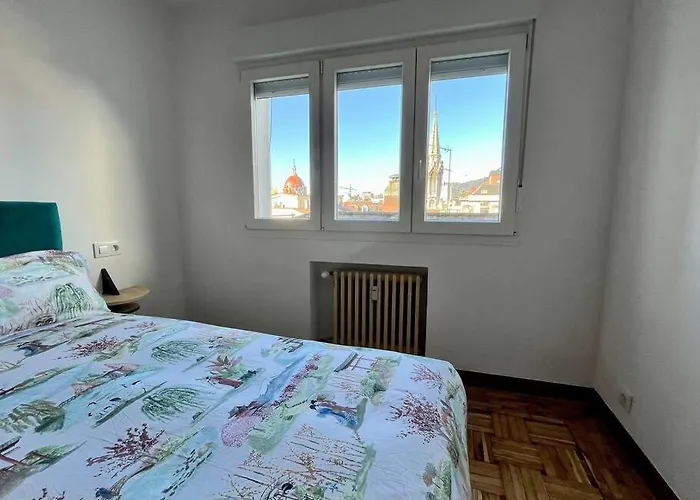 Atico Con Vistas En El Centro * Oviédo